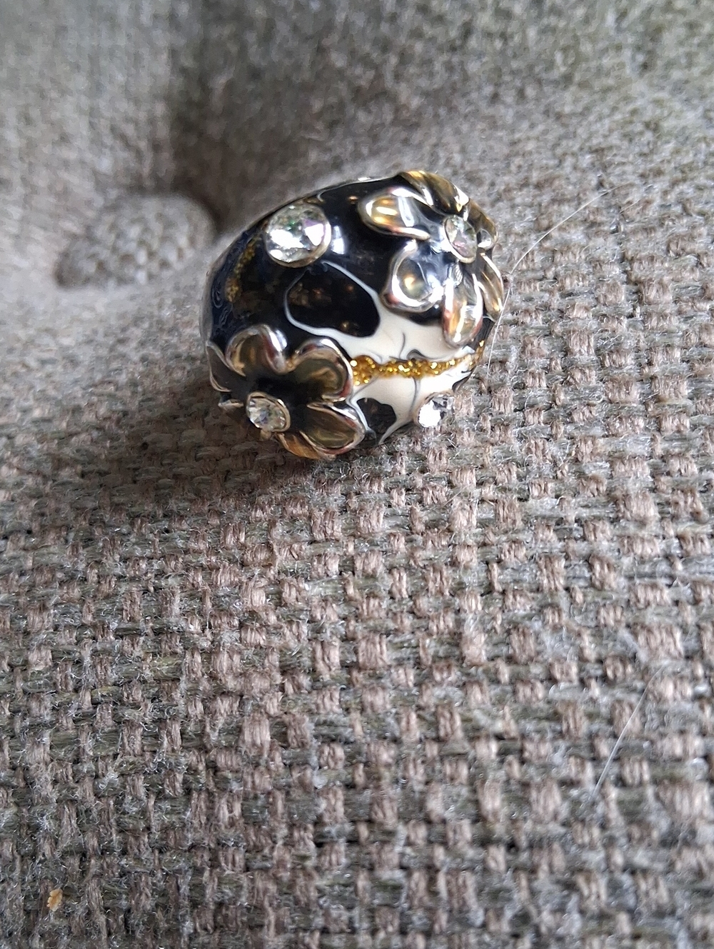 Swarovaki Elements Ring Signed Silver and Gold Floral Crystal - Women's Jewelry